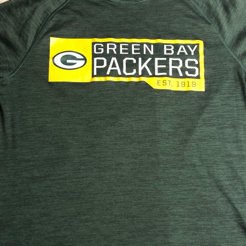 Majestic Green Bay Packers Shirt